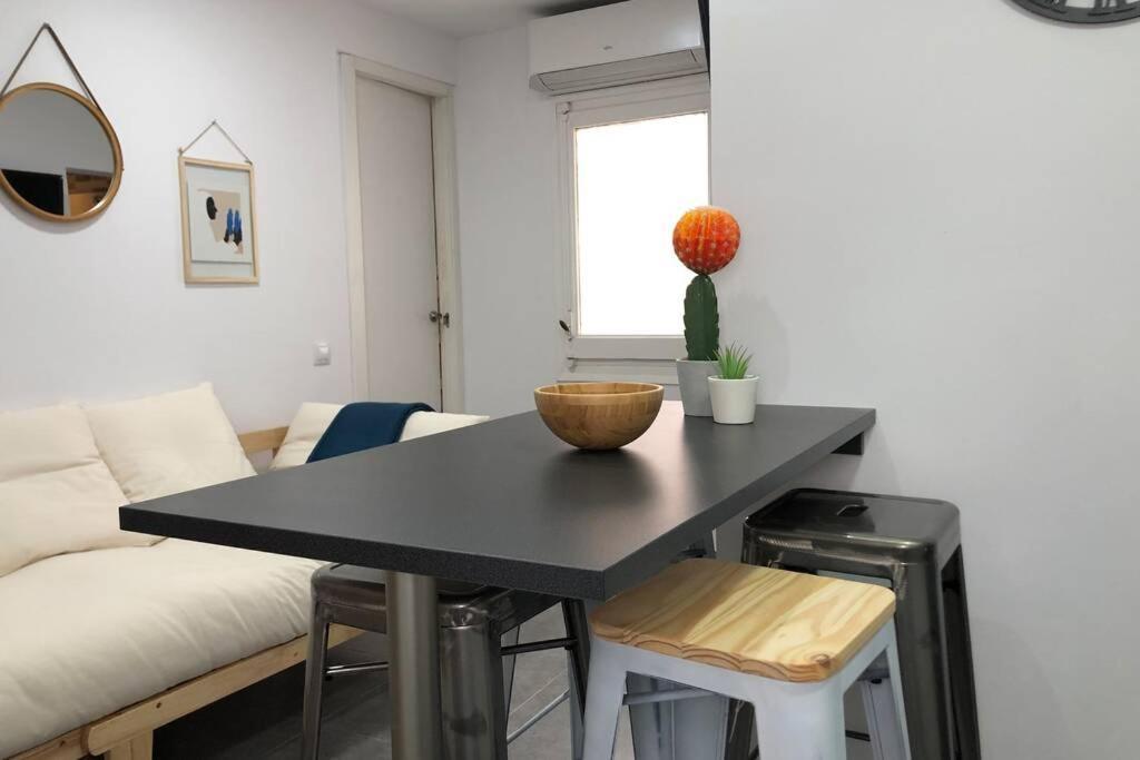 Апартаменты M4 Cool Terrace. 1 Min To Metro. 15 Min To Center Эсплугес-де-Льобрегат Экстерьер фото